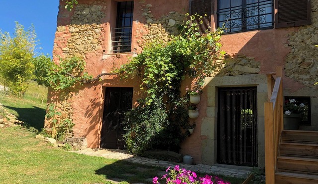 Gorgeous three bedroom gîte with rustic charm