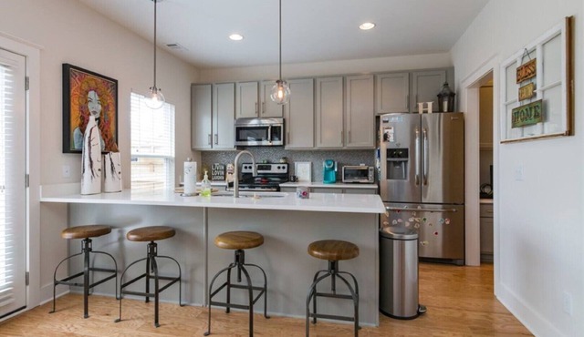 Gorgeous Townhome Downtown Nashville in trendy new neighborhood, The Nations!