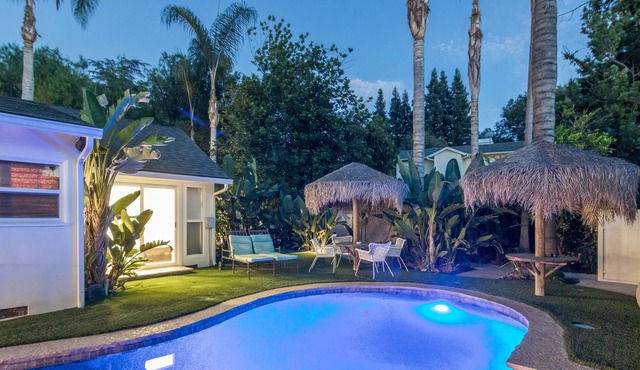 Gorgeous unique& stylish villa W/pool@ heart of LA