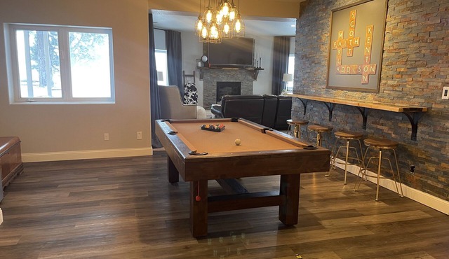 Gorgeous, updated Monument Property & Views located on 6 acres, Welcome Home!