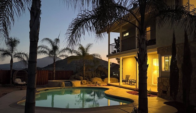 Gorgeous vacation retreat with amazing pool and views.