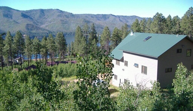 Gorgeous Vallecito Lake House