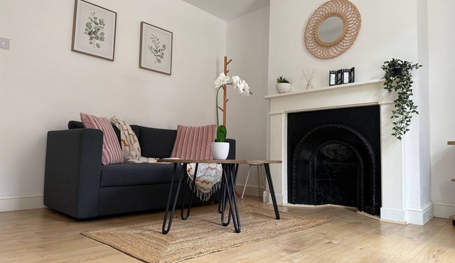 Gorgeous Victorian house in a prime location of Tonbridge