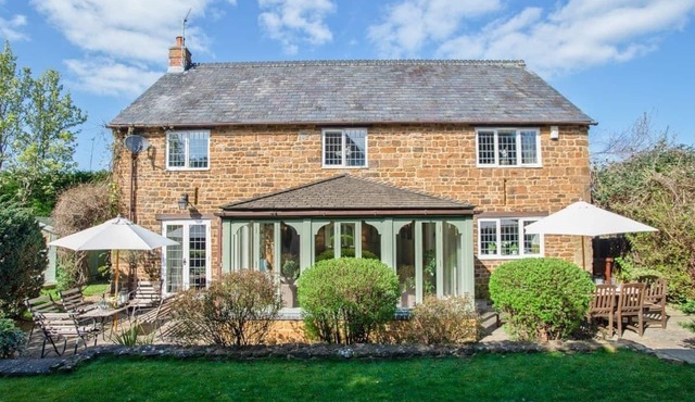 Gorgeous Village Barn, nr Banbury/Chipping Norton - Cotswolds, Oxfordshire