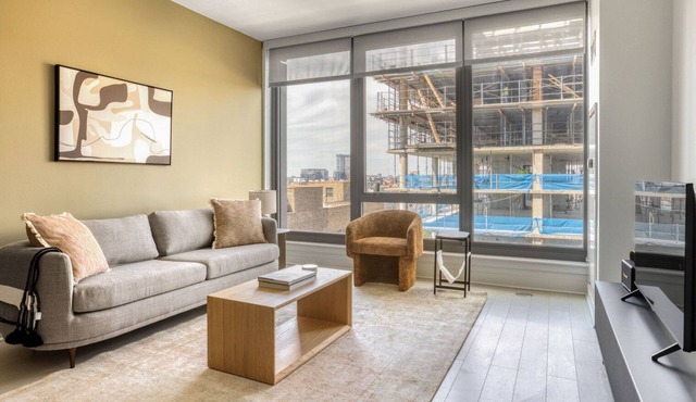 Gorgeous West Loop 1BR w/Gym & Coworking, nr UIC, by Blueground