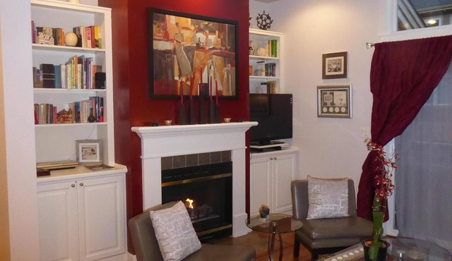 Gorgeous Westside Townhouse-10 Minutes to Downtown/Nike