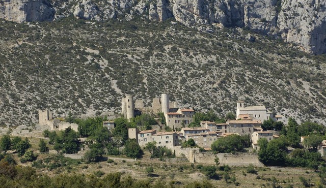 Gorges du Verdon Provencal house listed village