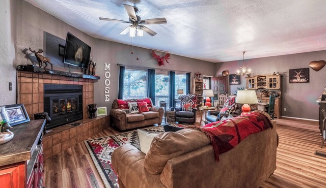 Gotch Eyed Moose by Ruidoso Vacation Rentals