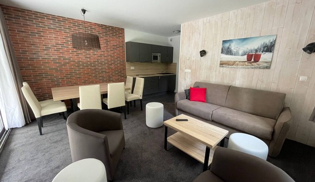 Gourette: 3-room Apt, 8 pers, pool