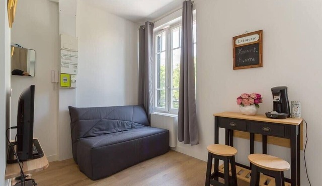 Gouy's studio - close to subway