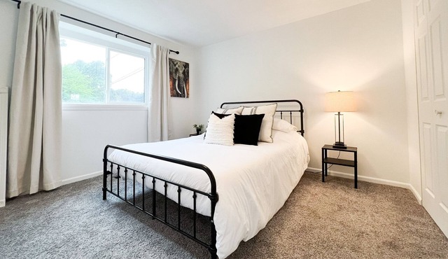 GR Escape,Near Downtown,Close to All