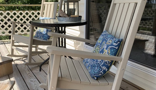 Grace Cottage - Charming cottage on beautiful Beaver Lake