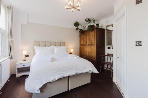 Grace's Guesthouse The Suite Room 6