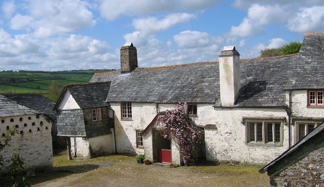 Grade 1 listed Medieval Hall House near the Devon and Cornwall border
