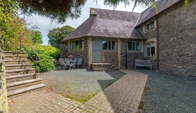 Grade II Old Engine House, on the SW Coast Path