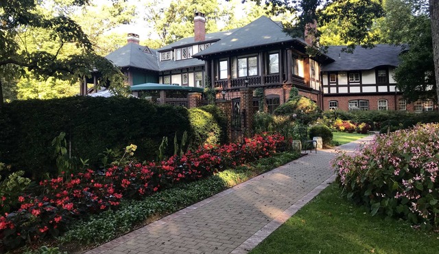 Gramercy Mansion B&B
