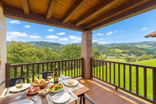 Gran casa rural con encanto rodeada de naturaleza