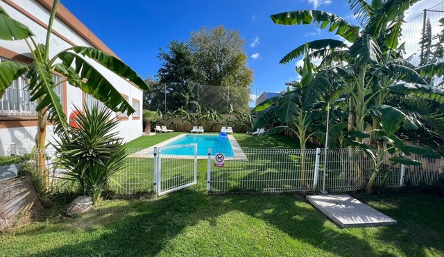 Gran Villa Cal Toni 13-18 pers, Pool, 800m beach, wifi
