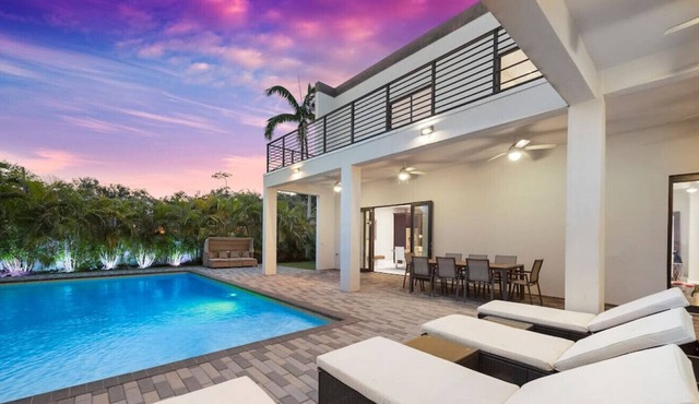 Granada (Short-Term) · Lux Modern Mansion + Heated Pool