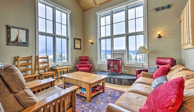 Granby Home: Stunning Mountain & Lake Views!