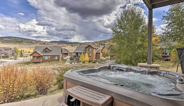 Granby Home w/Hot Tub + Ski, Golf & Pool Access