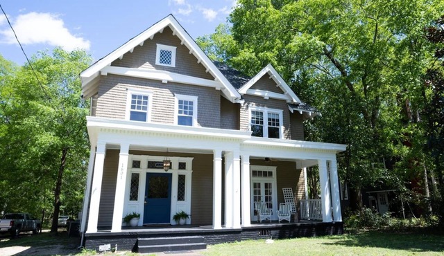 Grand 5BR Home | Steps from Capitol