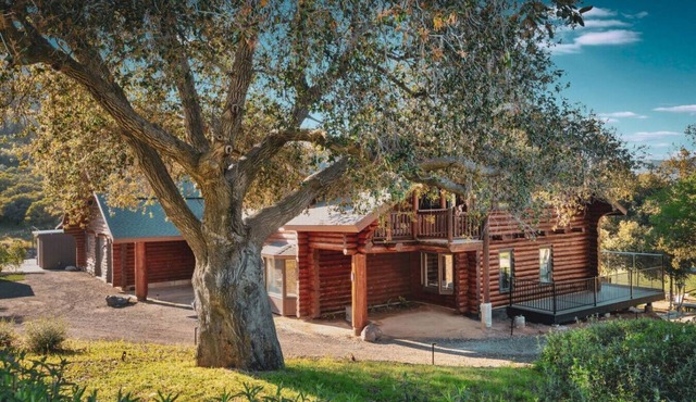 Grand Alpine Estate | Reunions & Special Occasions