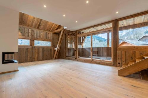 Grand appartement luxueux au milieu des montagnes