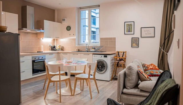 Grand appartement centre avec parking privé