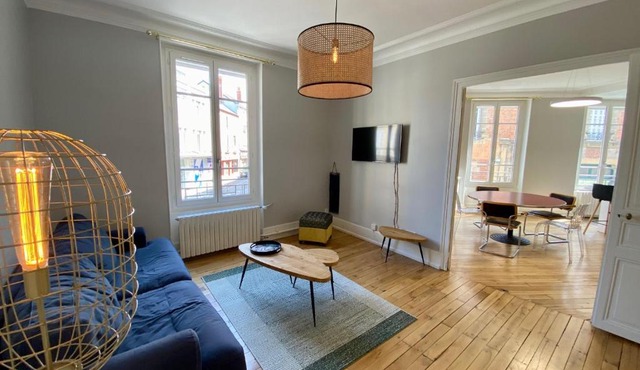 Grand appartement de caractère au coeur de ville