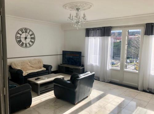 Grand appartement de standing "Rêve du Soir" de 170 m2 350 m de la gare