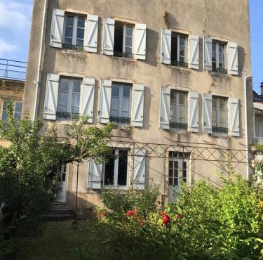 Grand appartement lumineux tout confort en plein coeur d'Arbois