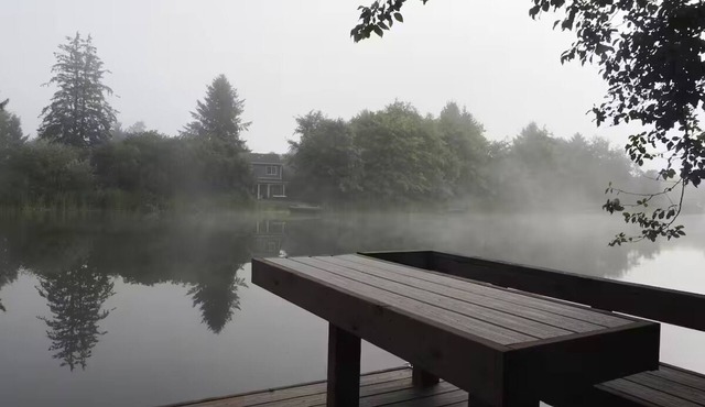 Grand Canal Home Dock Hot Tub Basketball Court