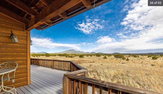 Grand Canyon Executive Stay- 15 minutes from Williams