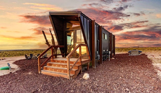 Grand Canyon Stargazing Off-Grid Tiny Home