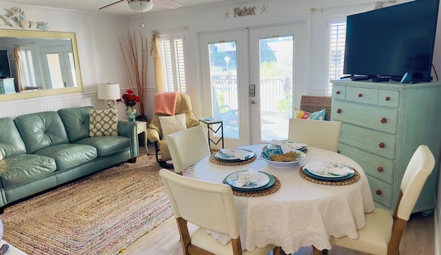 GRAND CARIBBEAN 112 WEST: Cozy Beach Condo @ Perdido Key
