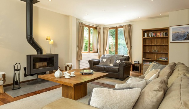 Grand chalet tucked away with private grounds in the very heart of the historic town of Chamonix.