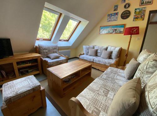 Grand duplex avec 3 chambres à deux pas de Saint-Lary