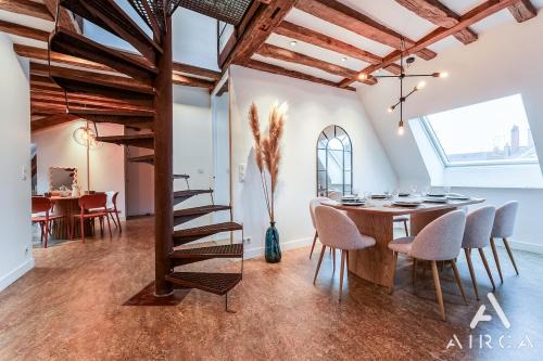 Grand duplex design 150m2 en plein cœur de Tours, proche gare