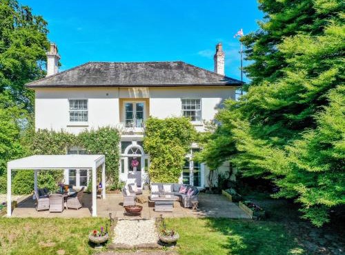 Grand Elegant Georgian Villa Wye Valley National Park