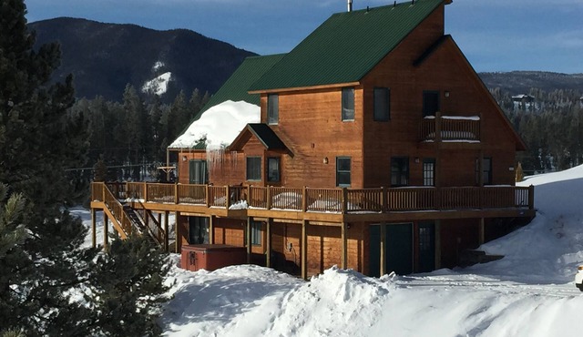Grand Family Friendly Rocky Mountain Retreat Ski/Bike/Golf/Hike In Tabernash
