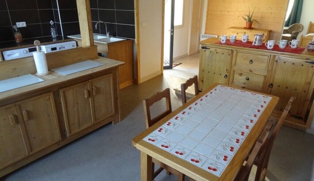 Grand Gîte 136m2 Dans Ancienne Ferme du Haut-jura