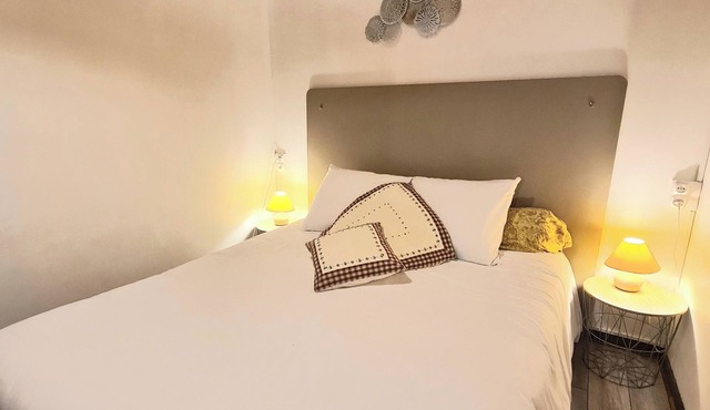 " 🏡 Grand Gîte Spacieux - Terrasse & Parking | Route des Vins "