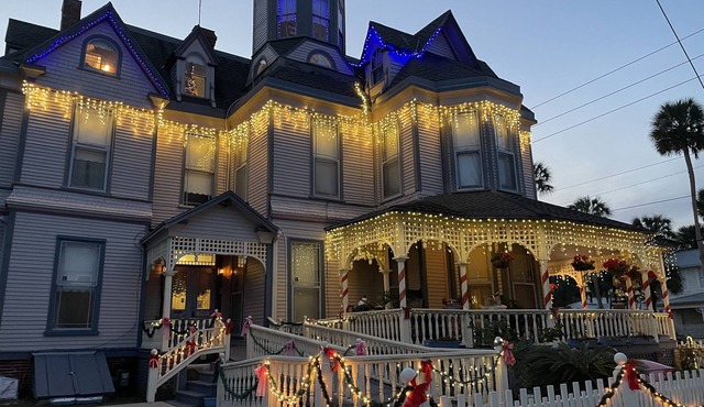 Grand Gables Inn Bed & Breakfast