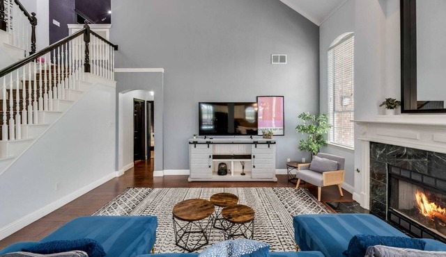 Grand Gem for Large Groups: Pool, Cinema, Playroom