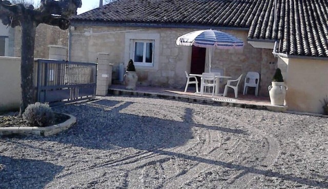 Grand Gite both grindstones