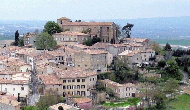 grand gite confortable et spacieux avec piscine 3*