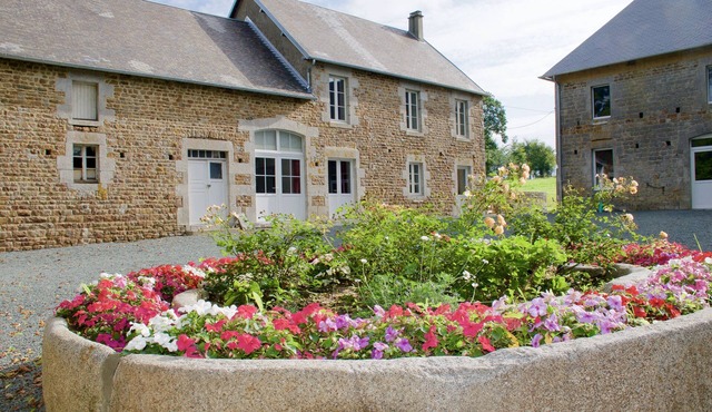 Grand Grand Family gîte - (7 km from the beaches)