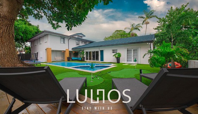 Grand Home Jacuzzi, Heated Pool, Games, BB Court L20