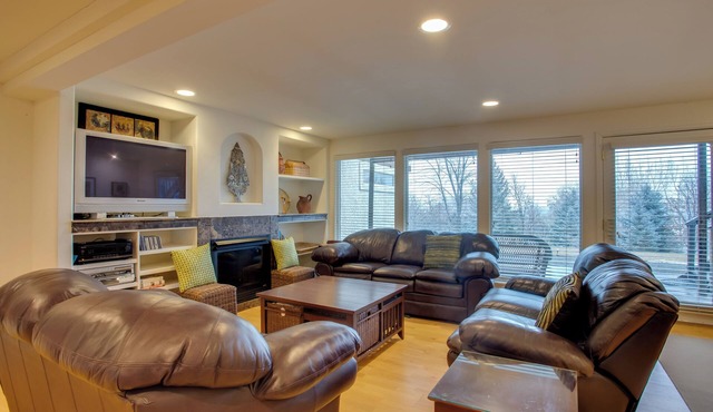 Grand Junction Abode ~ 2 Miles to Wineries & Golf!